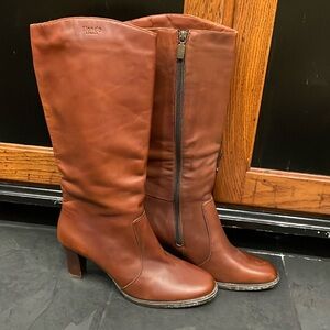 Blondo Canada mid calf heeled boot